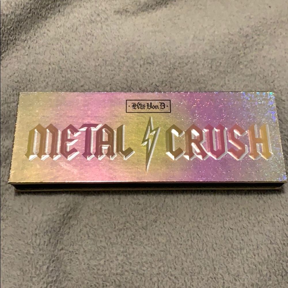 COPY - Kat von D metal crush (highlighter)
